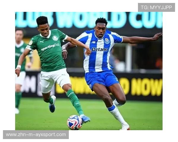 波尔图前场快速反击致命一击：足球战术的艺术与魅力